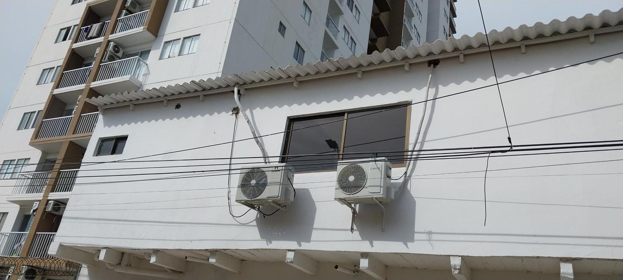 La Medellin Hostal Картахена Экстерьер фото